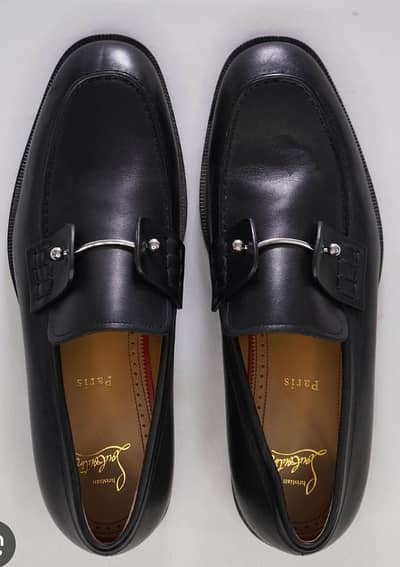 brand new shoes size 43