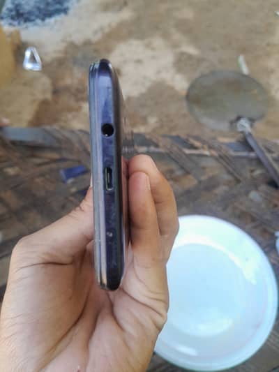 Infinix Hot 10
