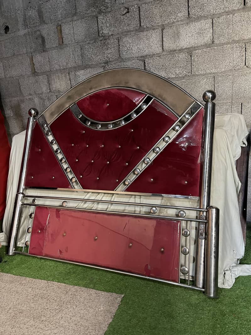 King bed 1