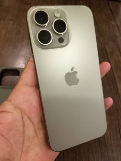iPhone 15 Pro 256GB Natural Titanium (Non PTA)