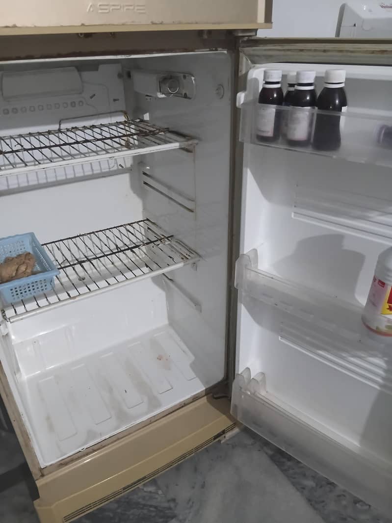 Fridge 0