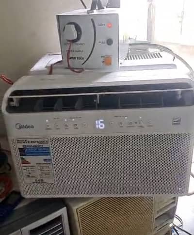 Media window ac cooling air low power consumption reliable