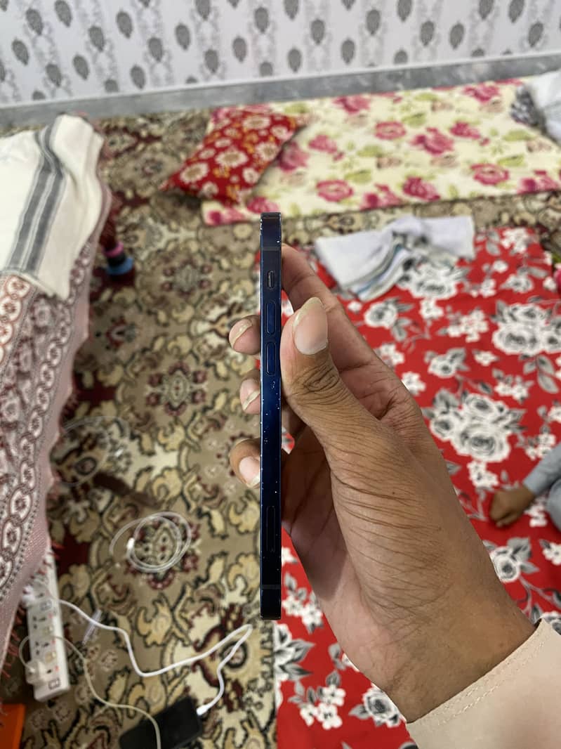 Iphone 12 2