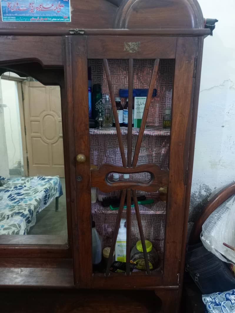 used dressing 1