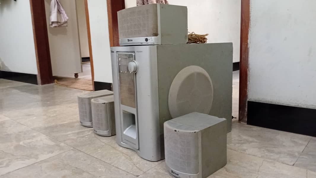 sound system 0