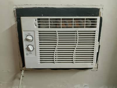 Window AC 0.5 ton 110V used