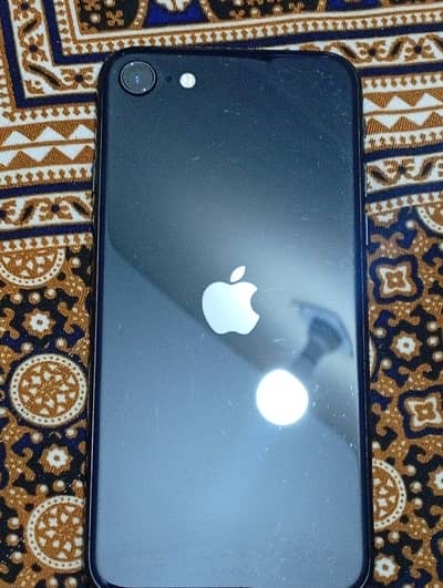 Apple iPhone SE