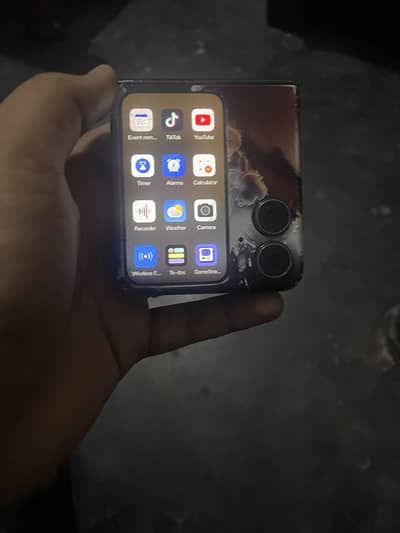 OPPO Find N2 Flip