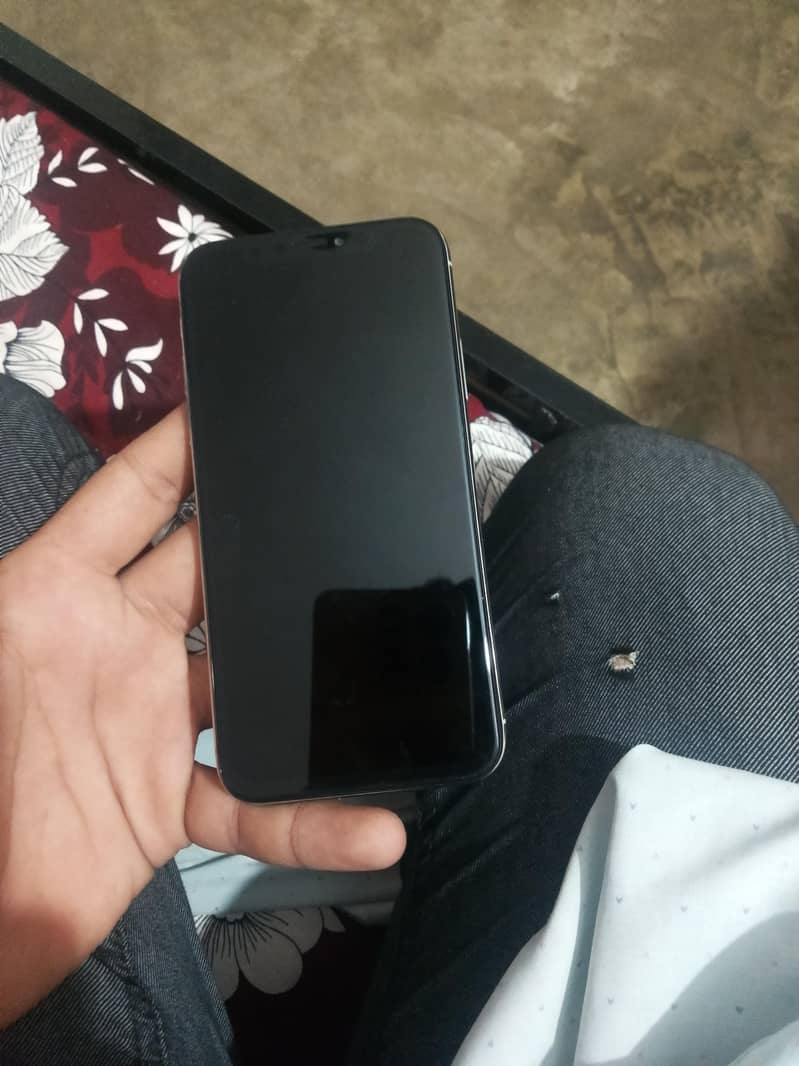 Apple iPhone X 8