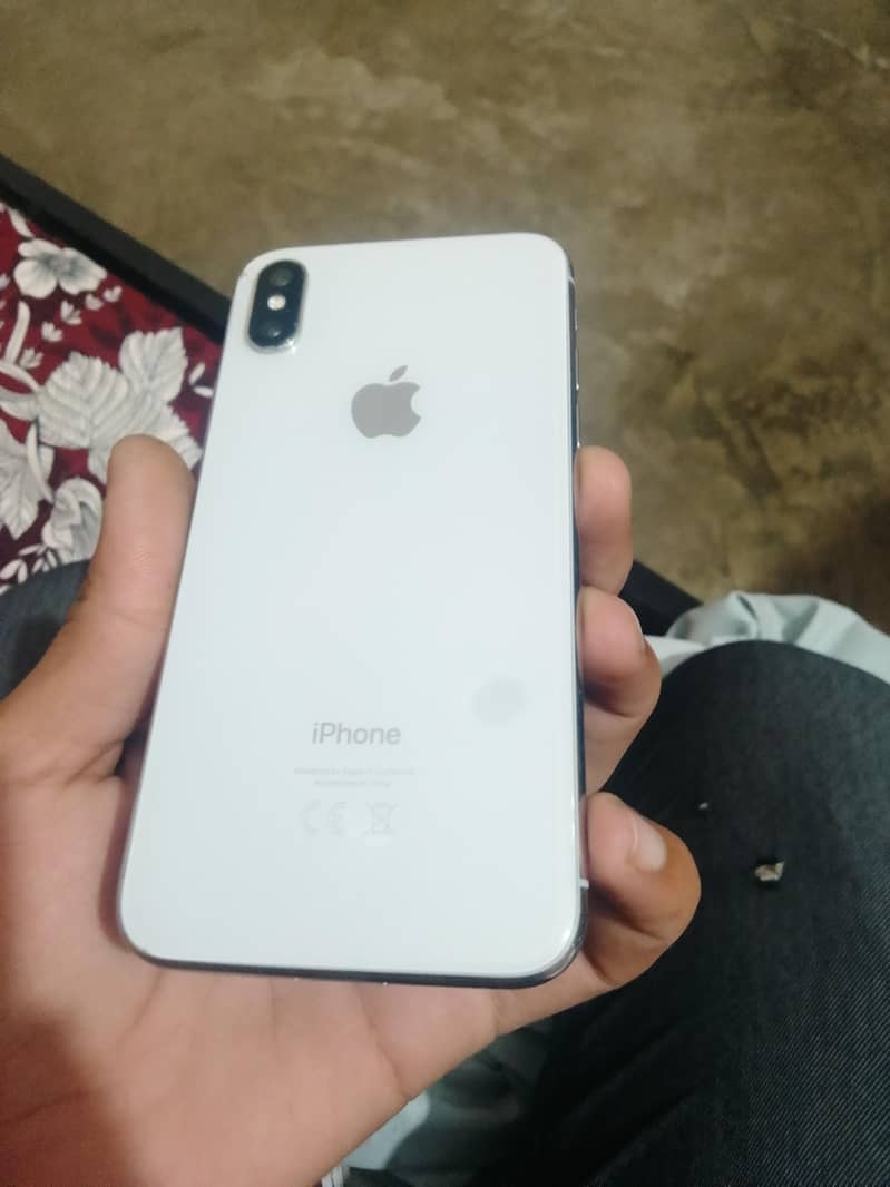 Apple iPhone X 10