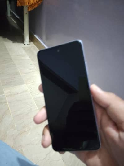 itel p55 8+8 128