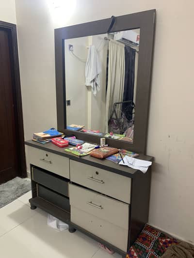 Dresser for sale