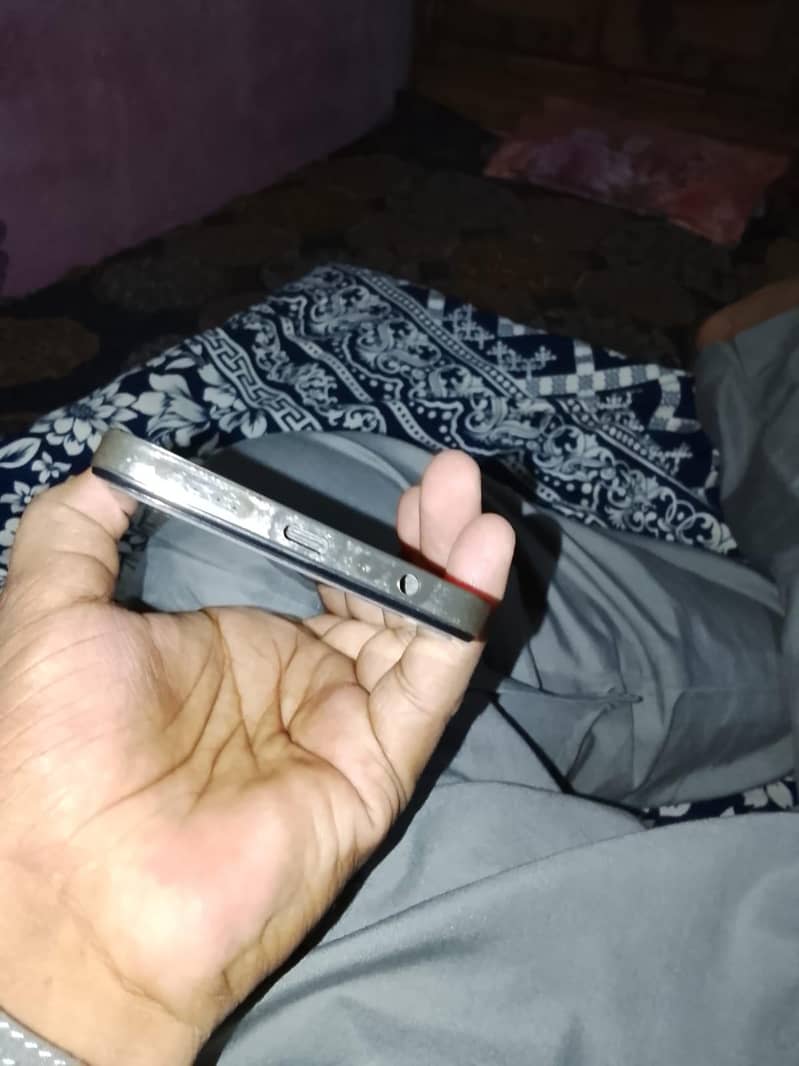 Infinix Note 30 4