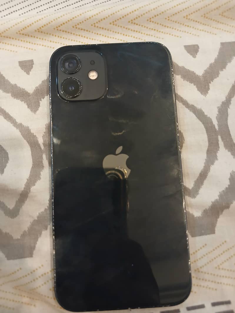 Apple iPhone 12 6