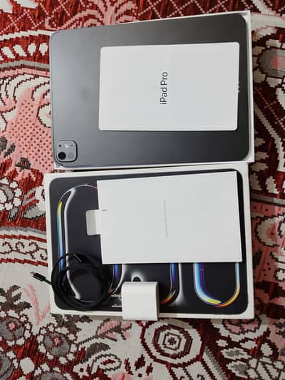 #Apple ipad pro m5#256 gb 11 inch condition 10/10.