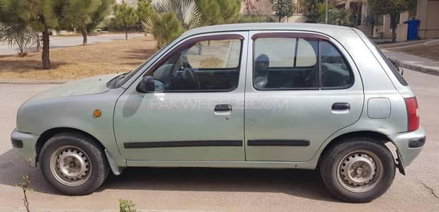 Nissan March K11