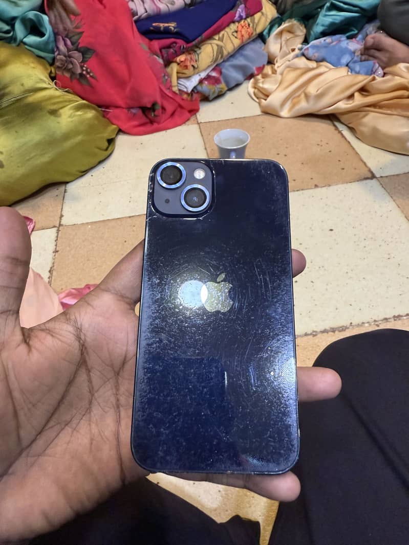 Apple iPhone 13 2