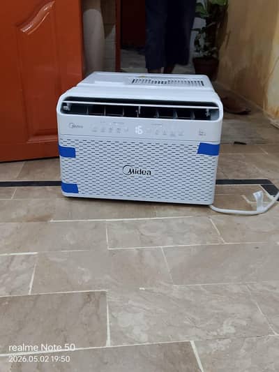 midea window 1 ton AC