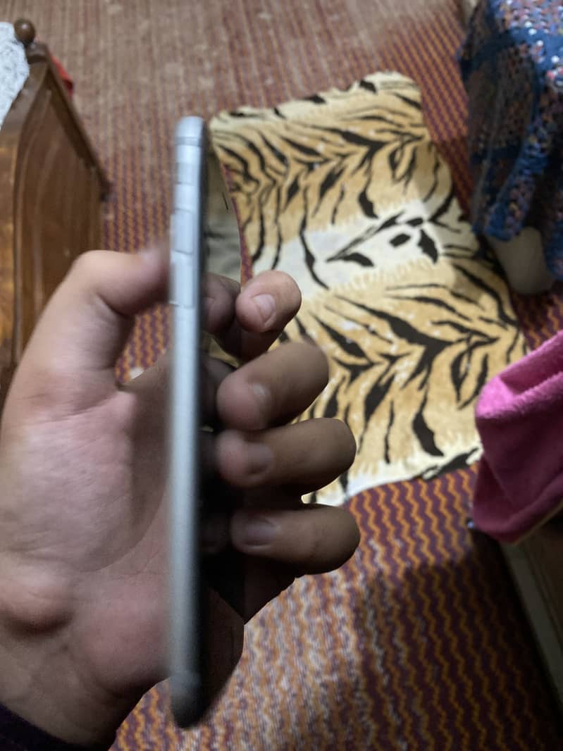 Apple iPhone 6 2