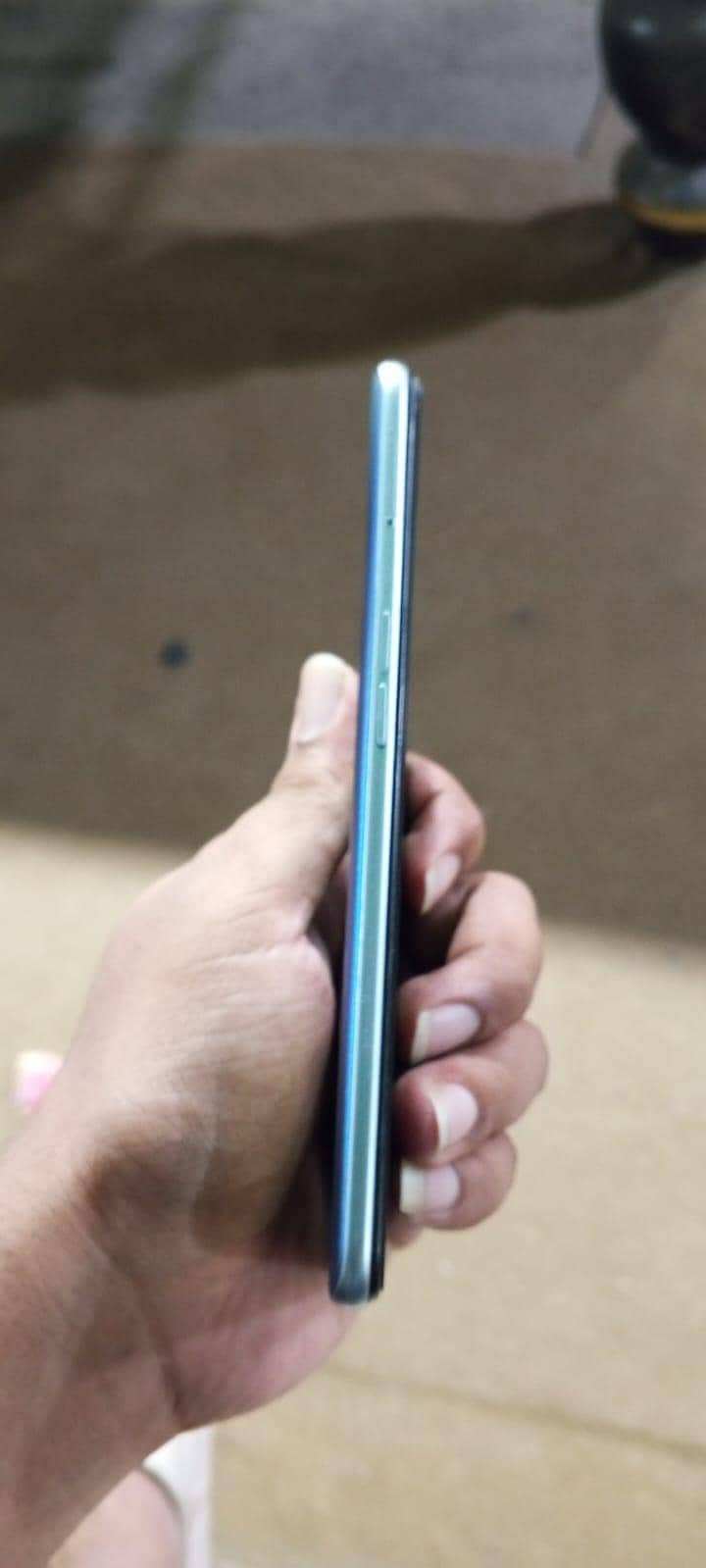 OPPO A76 1