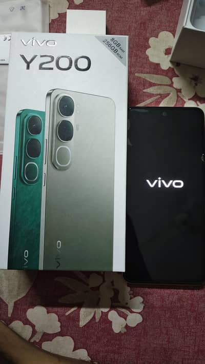 Vivo Y200 (8GB RAM + 256GB ROM)