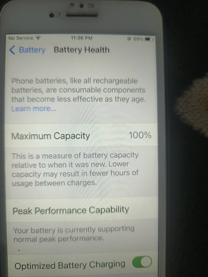 Apple iPhone 7 Plus 6