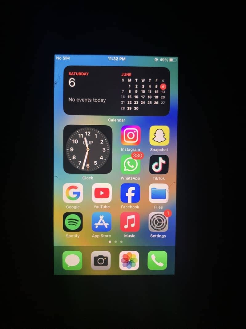 Apple iPhone 8 4