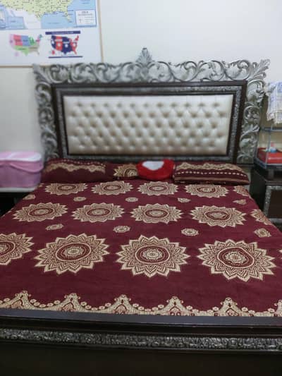 bed+side tables+ Mattress