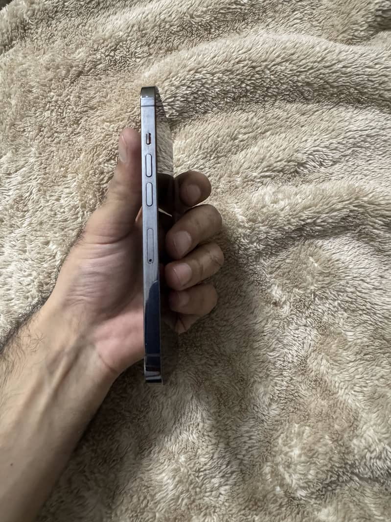 Apple iPhone 13 Pro 5