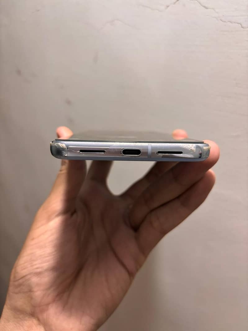 Google Pixel 8 Pro 5