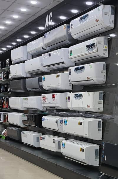 9 company ac available come on watsapp.   03436178065