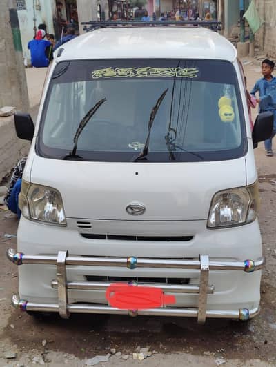 Daihatsu Hijet 2016    03292332040