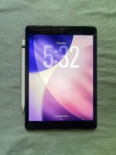 iPad 9th Generation with Apple pencil 1st Generation