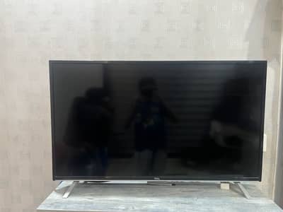 40 Inch LED TV for Sale – Model L40D2730A – Good Condition