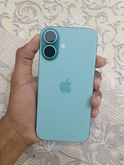 iPhone 16