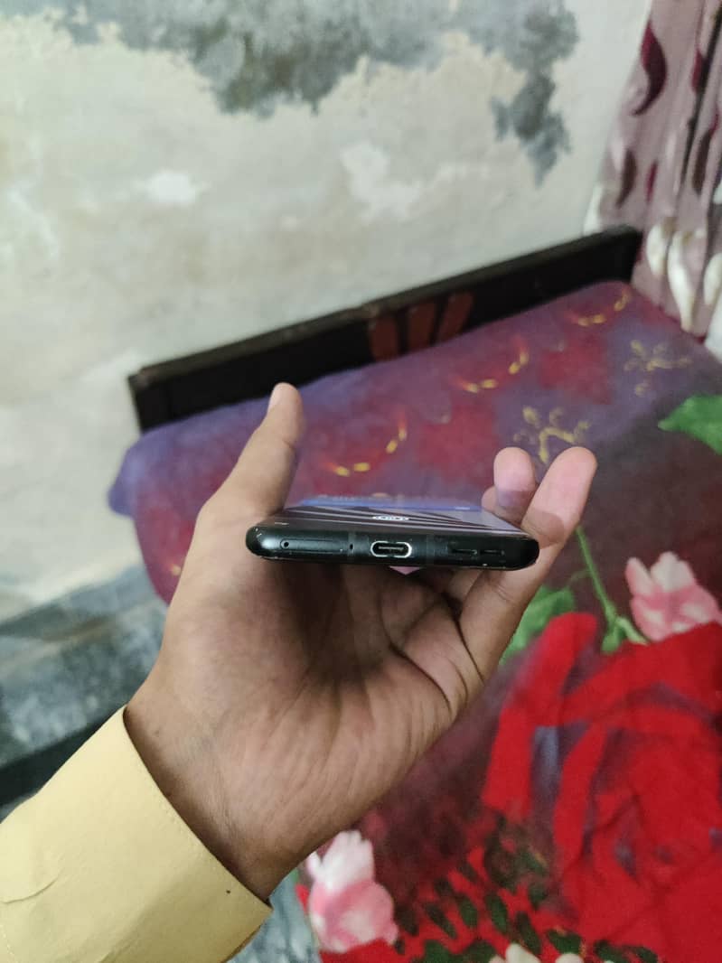 One Plus 10 Pro Without Open 4