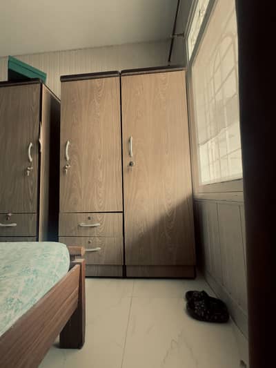 Stylish & Durable Wardrobe Available at a Great Price
