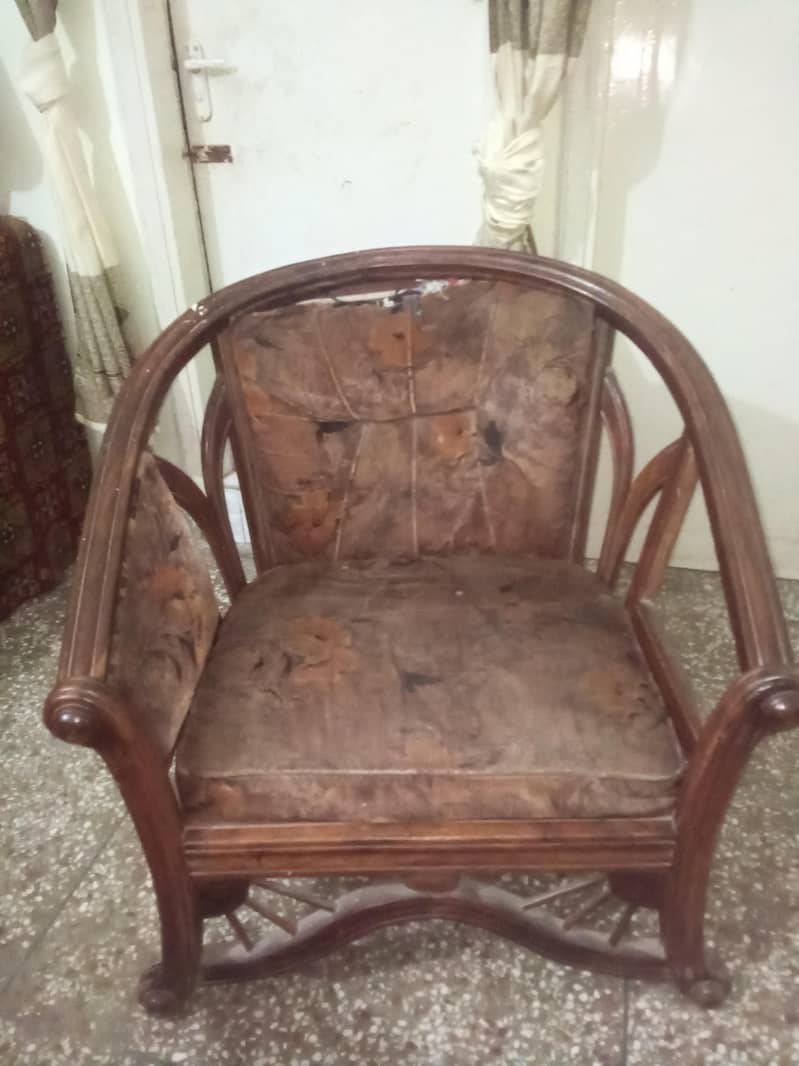 Sofa set with covers 1