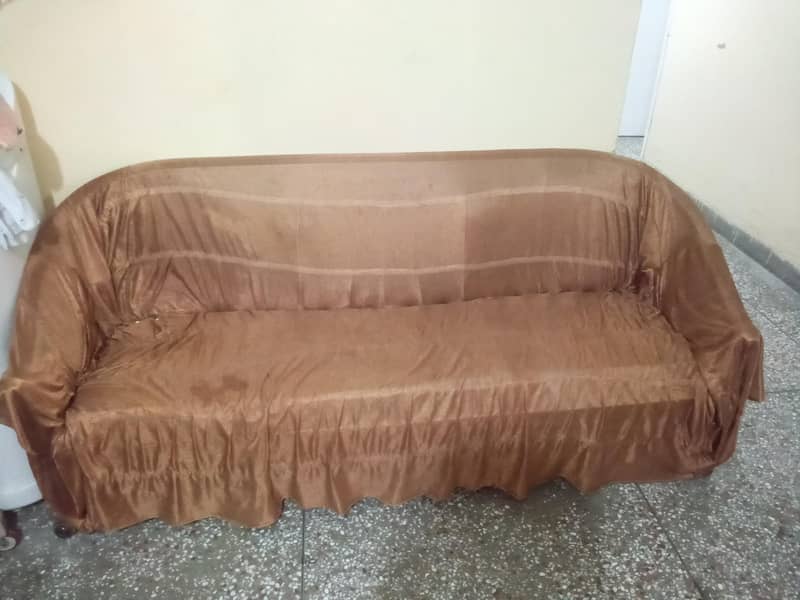 Sofa set with covers 2