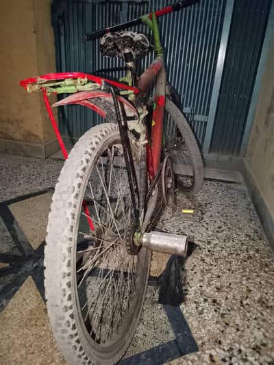 Cycle used- baharakahu Islamabad urgent sale