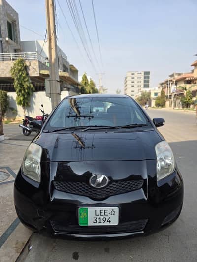 Toyota Vitz 2008/2012