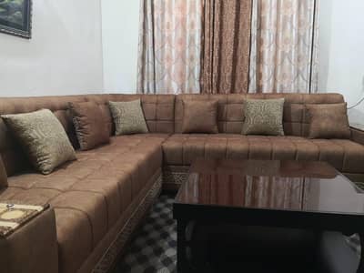 L Shape 7-Seater Sofa with Center Table | 10/10 Condition