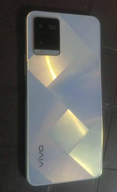 Vivo y21 4/64 fingerprint+Battery issue official PTA