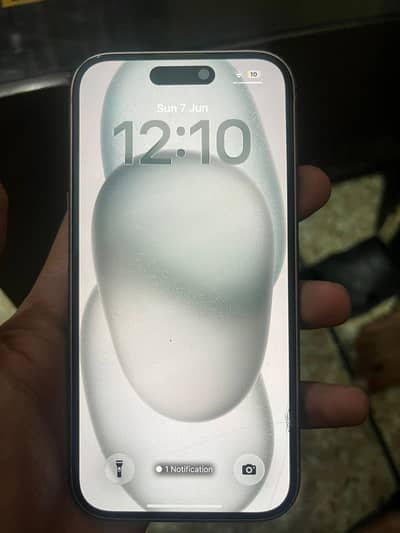 Apple iPhone 15