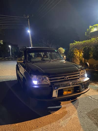 Toyota Land Cruiser Prado TZ 1996 | 5-Door | 7-Seater | Sunroof