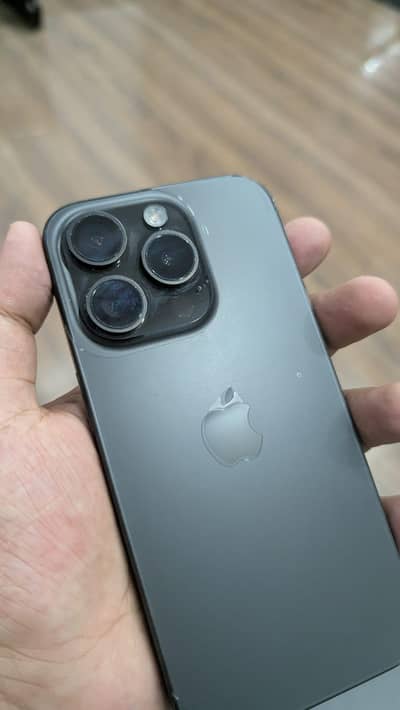 Apple iPhone 15 Pro