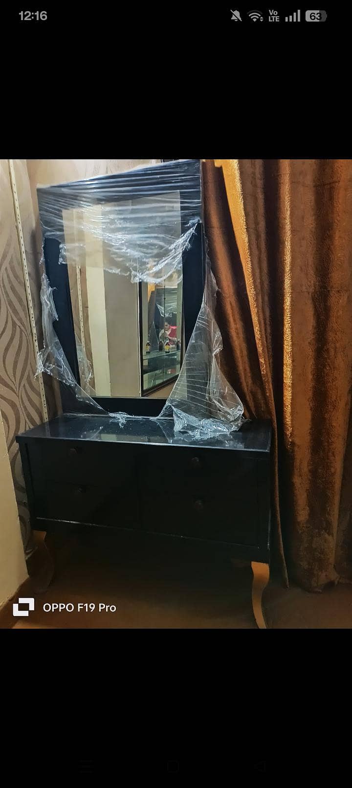 dressing table with mirror 0