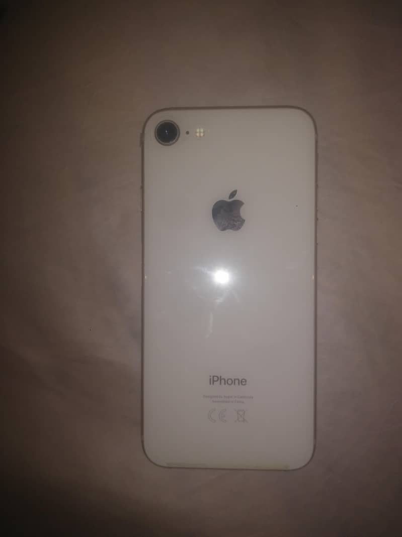Apple iPhone 8 0