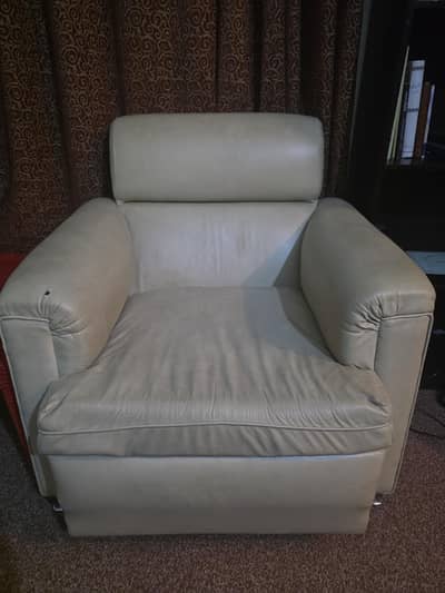 Chair to sit