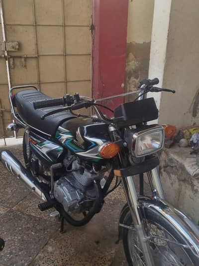 honda CG 125 black color